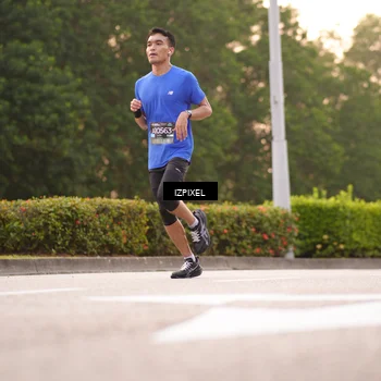 Runner Photo 6324540