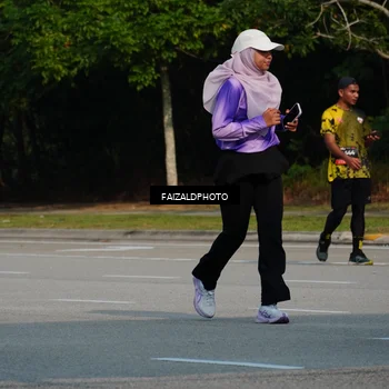 Runner Photo 6324552