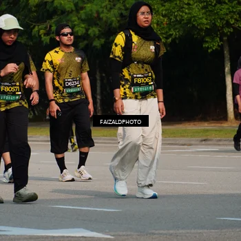 Runner Photo 6324667