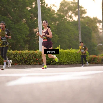 Runner Photo 6324781
