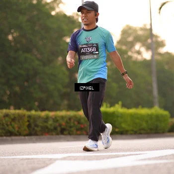 Runner Photo 6324786