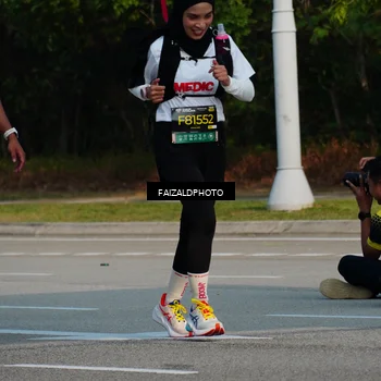 Runner Photo 6324818