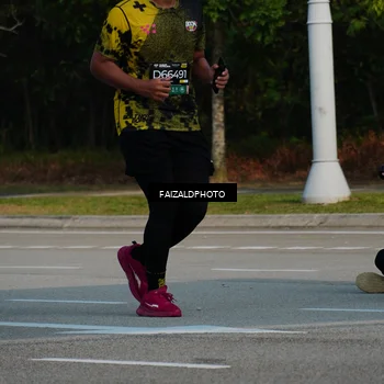 Runner Photo 6324843