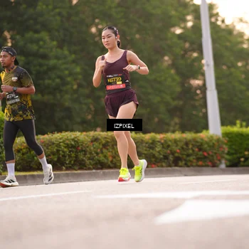 Runner Photo 6324916