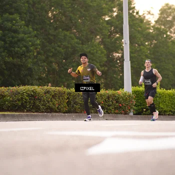 Runner Photo 6324935
