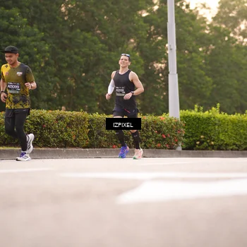 Runner Photo 6325006