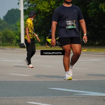 Runner Photo 6325010