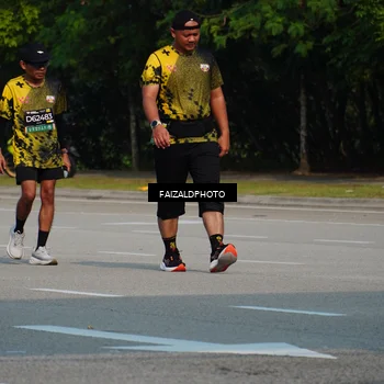 Runner Photo 6325036
