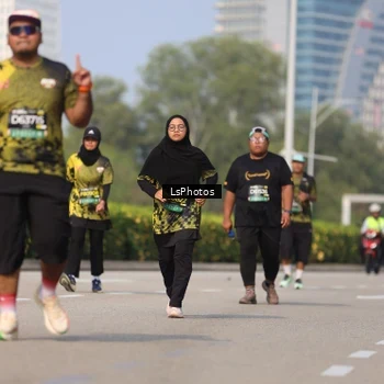 Runner Photo 6325037