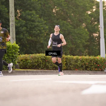 Runner Photo 6325072
