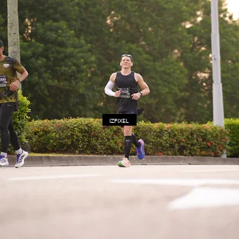 Runner Photo 6325094