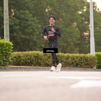 Runner Photo 6325235