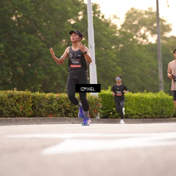 Runner Photo 6325338
