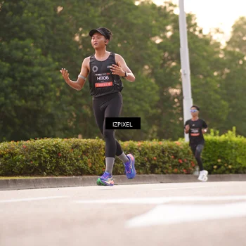 Runner Photo 6325381