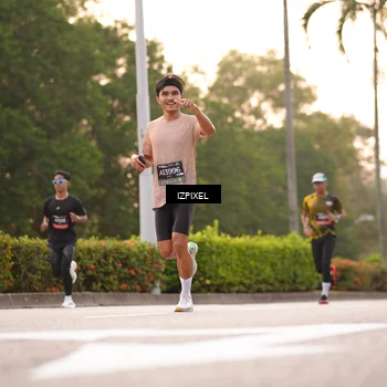 Runner Photo 6325413