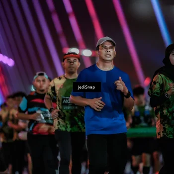 Runner Photo 6325500
