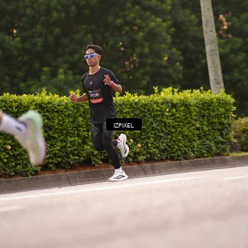 Runner Photo 6325553