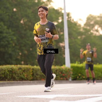 Runner Photo 6325750