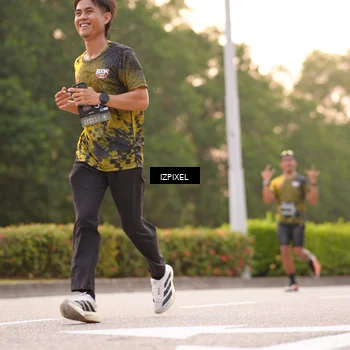 Runner Photo 6325801