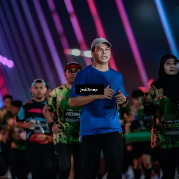 Runner Photo 6325899
