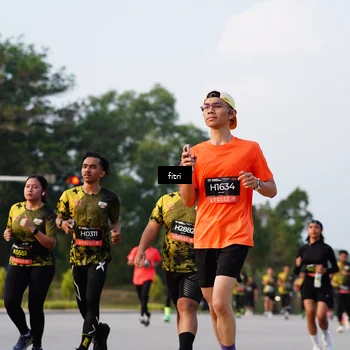 Runner Photo 6325995
