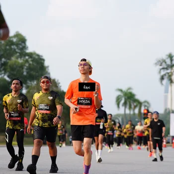 Runner Photo 6326003