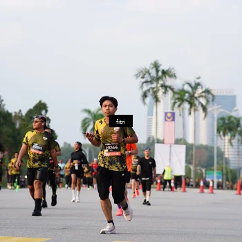Runner Photo 6326067