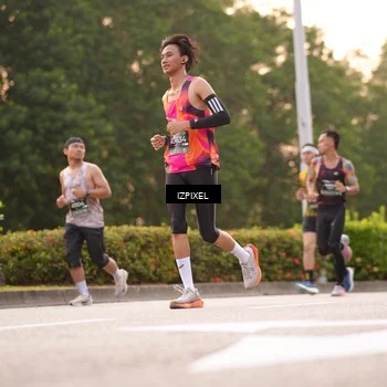 Runner Photo 6326094