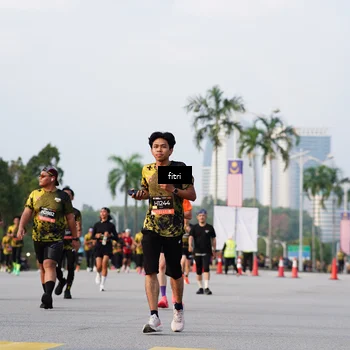 Runner Photo 6326101