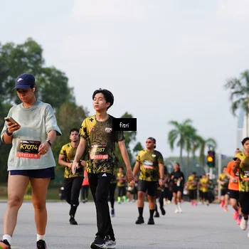 Runner Photo 6326126