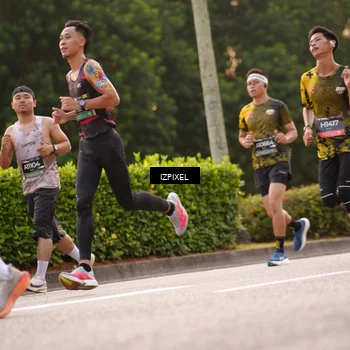 Runner Photo 6326175