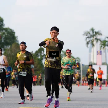 Runner Photo 6326201