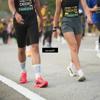 Runner Photo 6326243