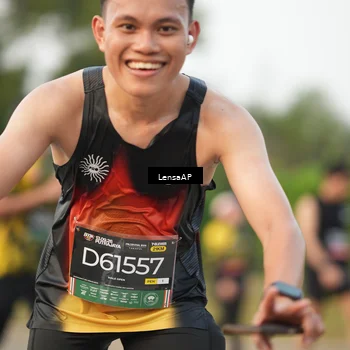 Runner Photo 6326263