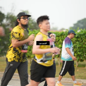 Runner Photo 6326318