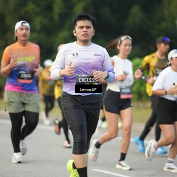 Runner Photo 6326357