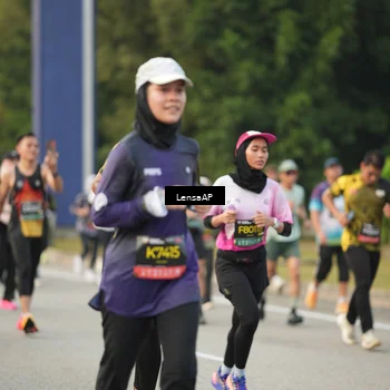 Runner Photo 6326360