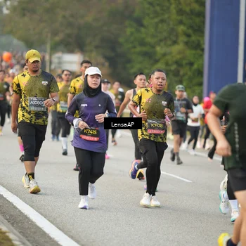 Runner Photo 6326388