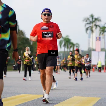 Runner Photo 6326400