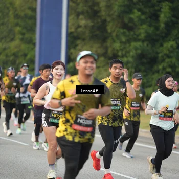 Runner Photo 6326423