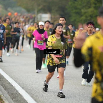 Runner Photo 6326480