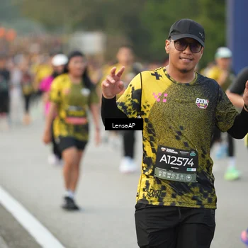 Runner Photo 6326515