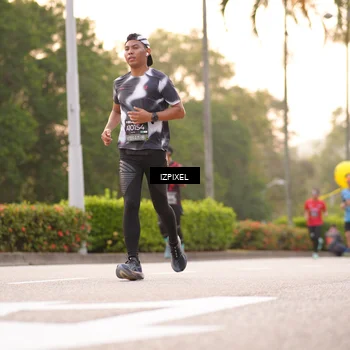 Runner Photo 6326524