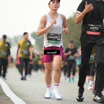 Runner Photo 6326530
