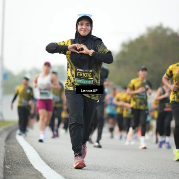 Runner Photo 6326561