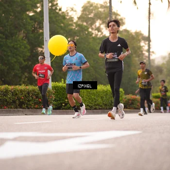 Runner Photo 6326610
