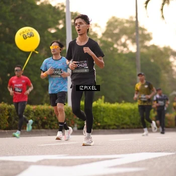 Runner Photo 6326669