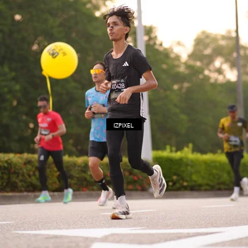 Runner Photo 6326692