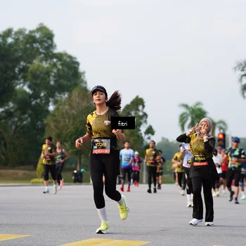 Runner Photo 6326712