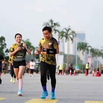 Runner Photo 6326745
